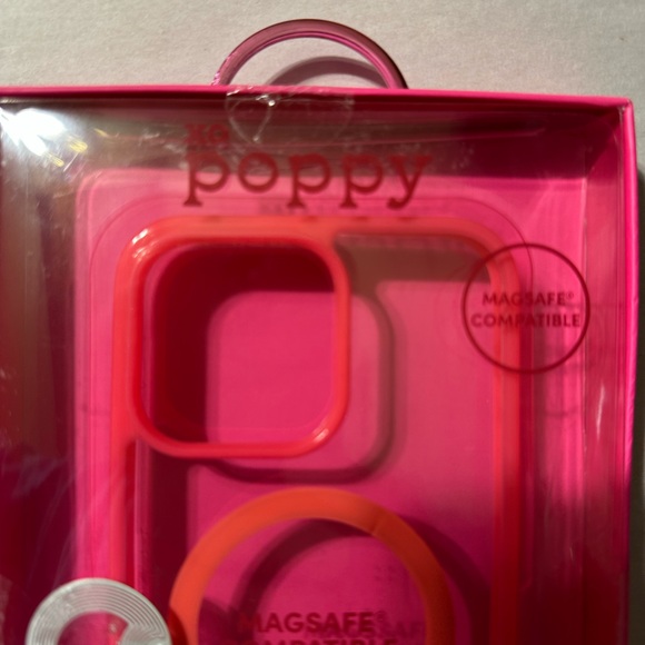 Popsy Pink Cell Phone Accessory Set - Picture 4 of 6